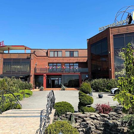 Via Baltica Hotel Sargenai Exterior photo